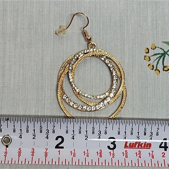 Paparazzi Elegantly Entangled earrings - Picture 3 of 6